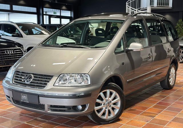 Volkswagen Sharan 2.0 TDI Sportline 7-Sitze Glasdach 1.Hand