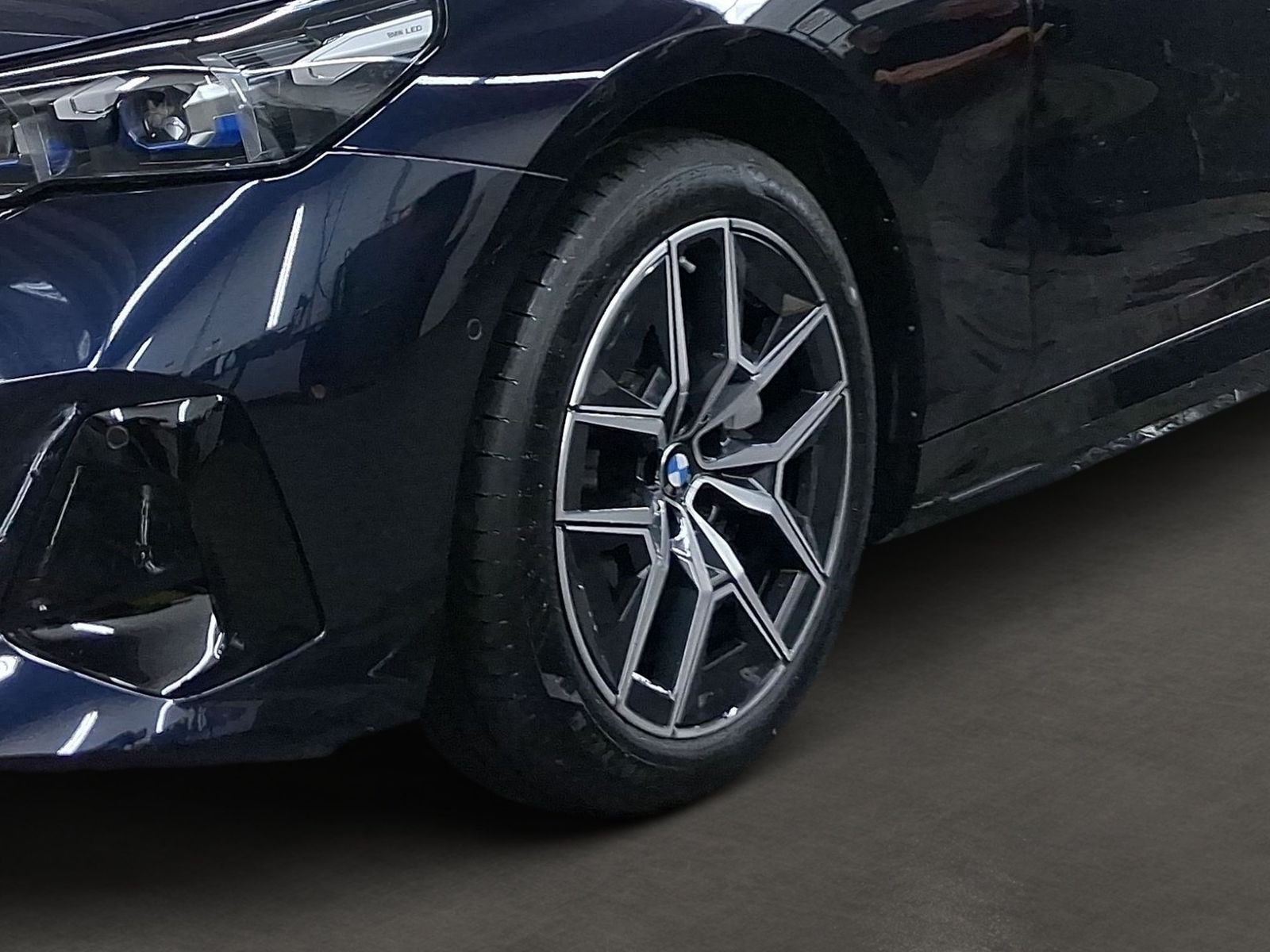 BMW i5 - Bild 6