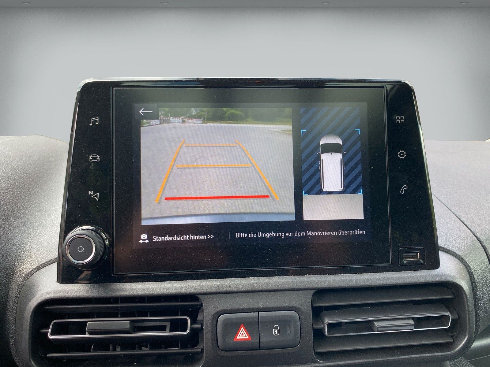 Fahrzeugabbildung Opel Combo Life E Innovation