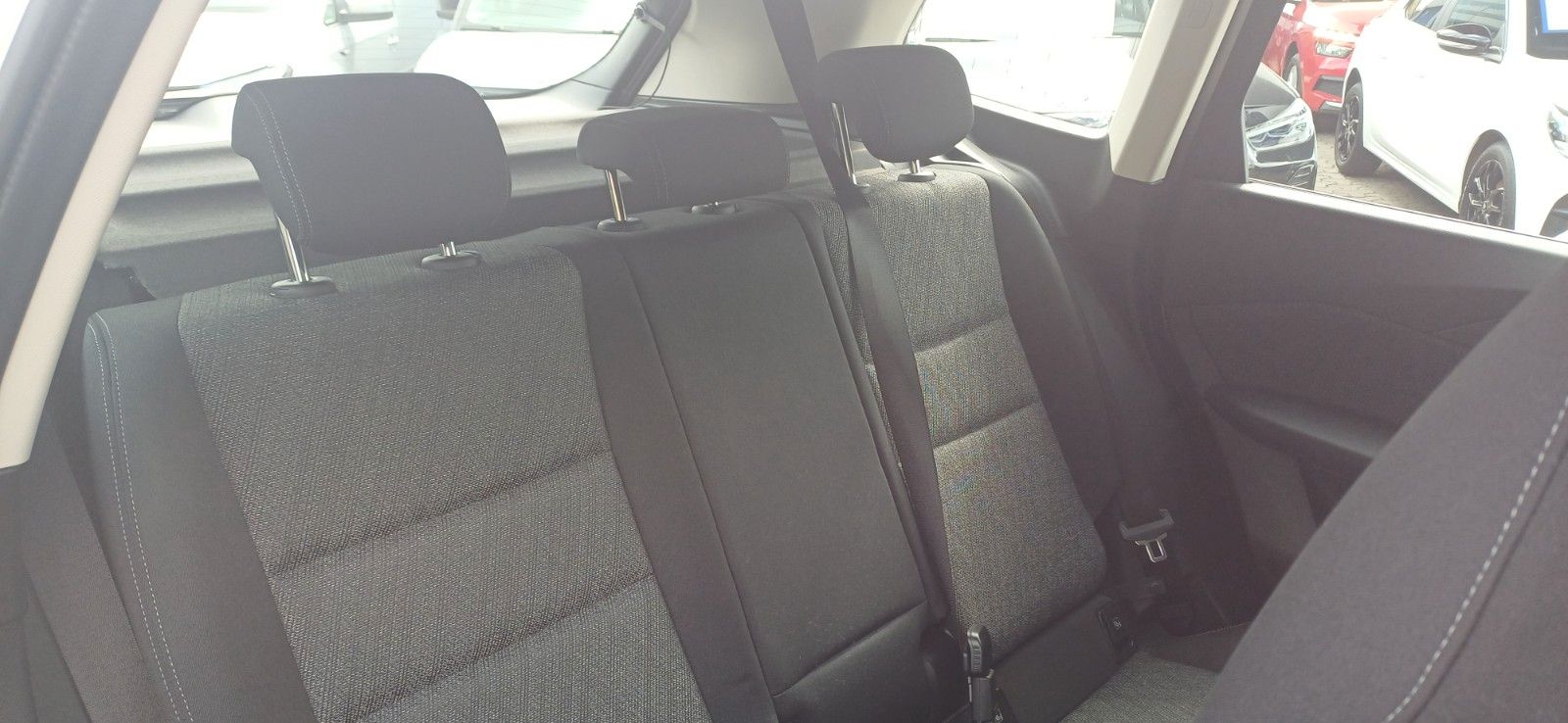BMW X1 sDrive18iA-Klimaa-Navi-360°-Memory-HeadUp-SHS foto 17