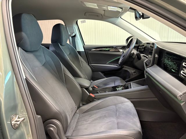 Tiguan Elegance 2.0 TDI DSG ACC LED SHZ