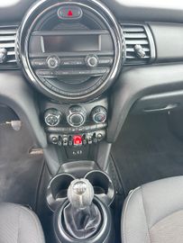 MINI ONE - 10