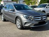 Mercedes-Benz GLA 200 CDI Urban 7-G Aut. * Top Ausstattung * - Mercedes-Benz GLA 200 Gebrauchtwagen in Frankfurt