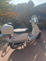Vespa Primavera 50 IGET E4 limit. Sondermodell YACHT C - VESPA PRIMAVERA 50 S