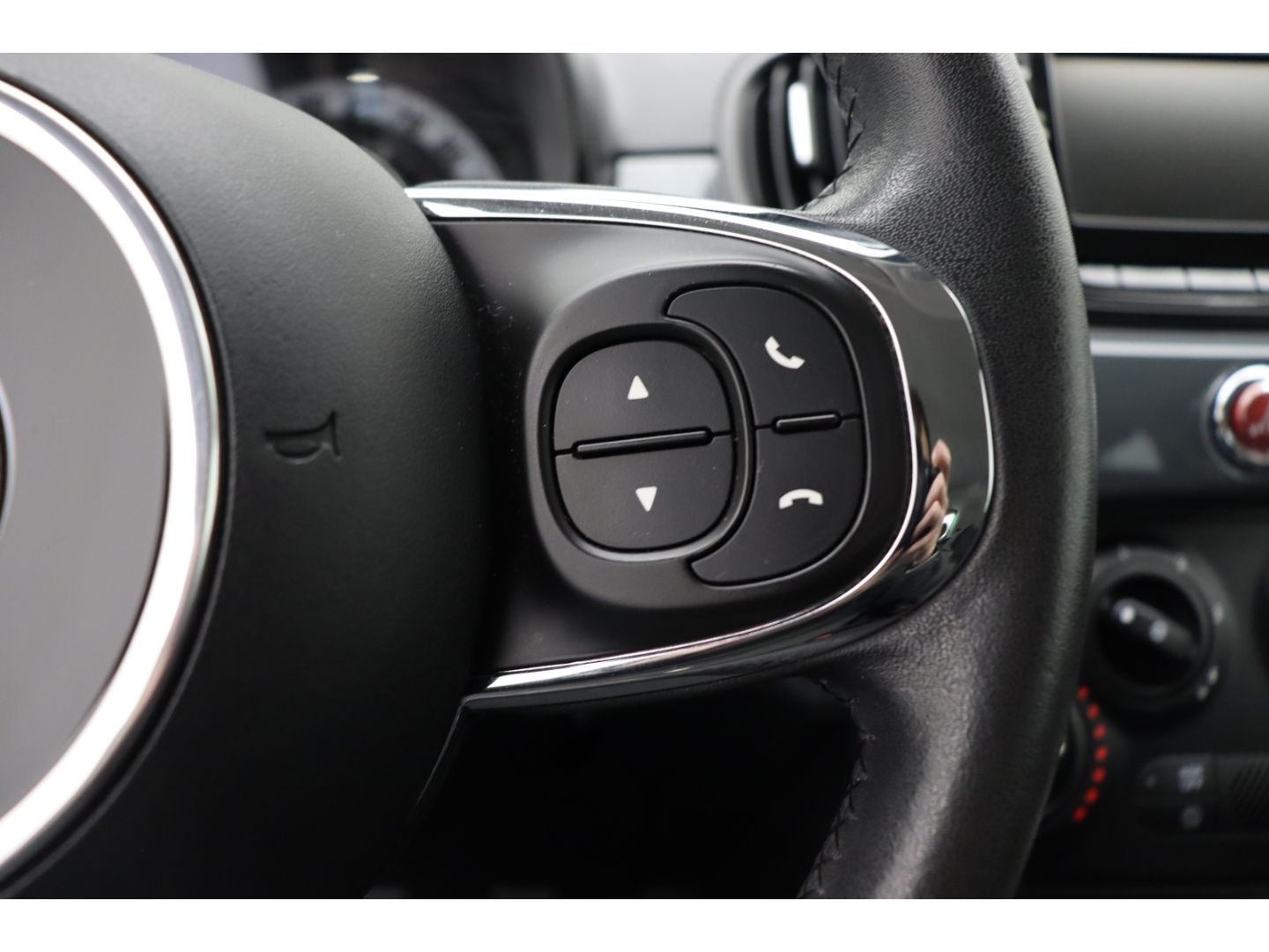 Fahrzeugabbildung Fiat 500 1.2 Pop Star Einparkhilfe, Bluetooth,