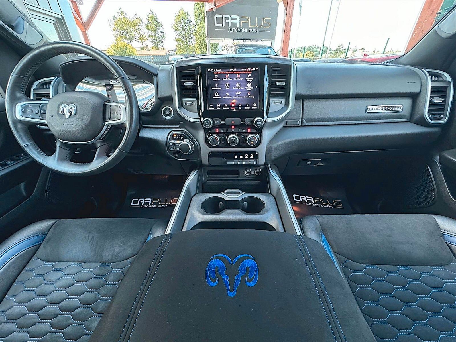 Fahrzeugabbildung Dodge RAM 5.7 V8 HEMI Night-Edition Offroad 4x4  LPG