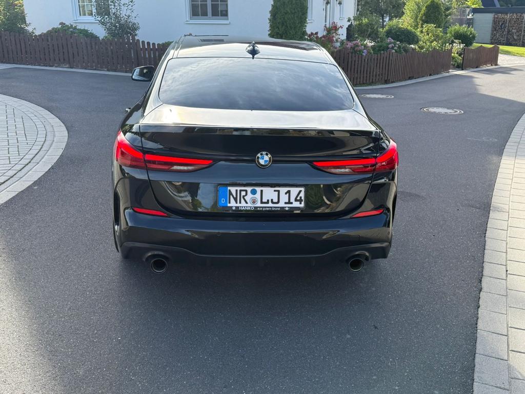 BMW 220
