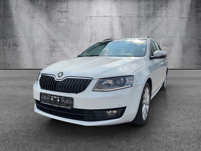 Skoda Octavia Combi Style DSG NAVI XENON AHK 1 HAND