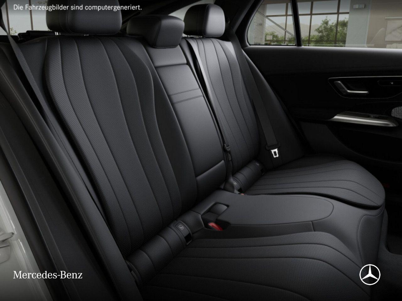 Mercedes-Benz E 220 d T 4M AMG Fahrass 360° Pano Distr. AHK