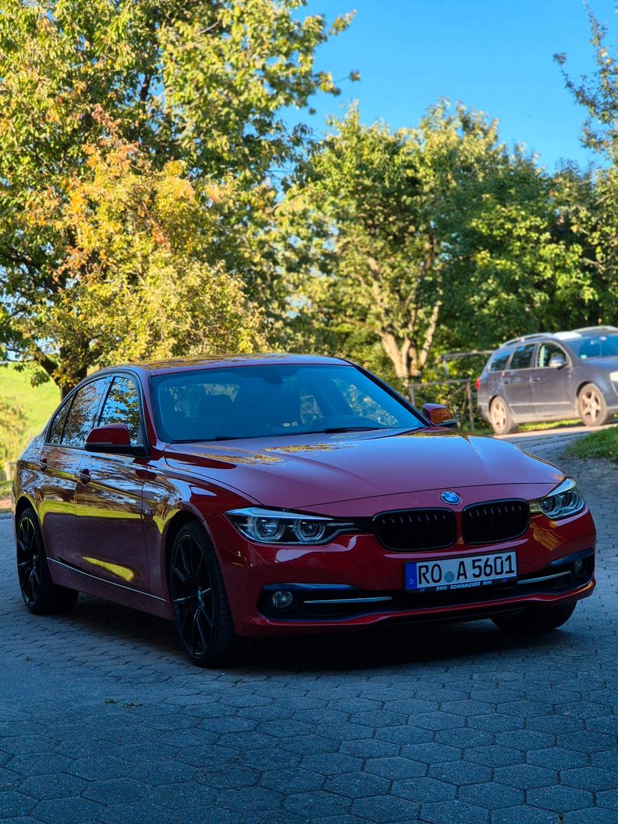 BMW 330i xDrive Sport Line Automatic 2. Hand