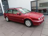 Jaguar X-Type Executive Klima/SHZ/Tempomat/ZV/NSW - gebrauchte Jaguar X-Type aus dem Jahr 2005