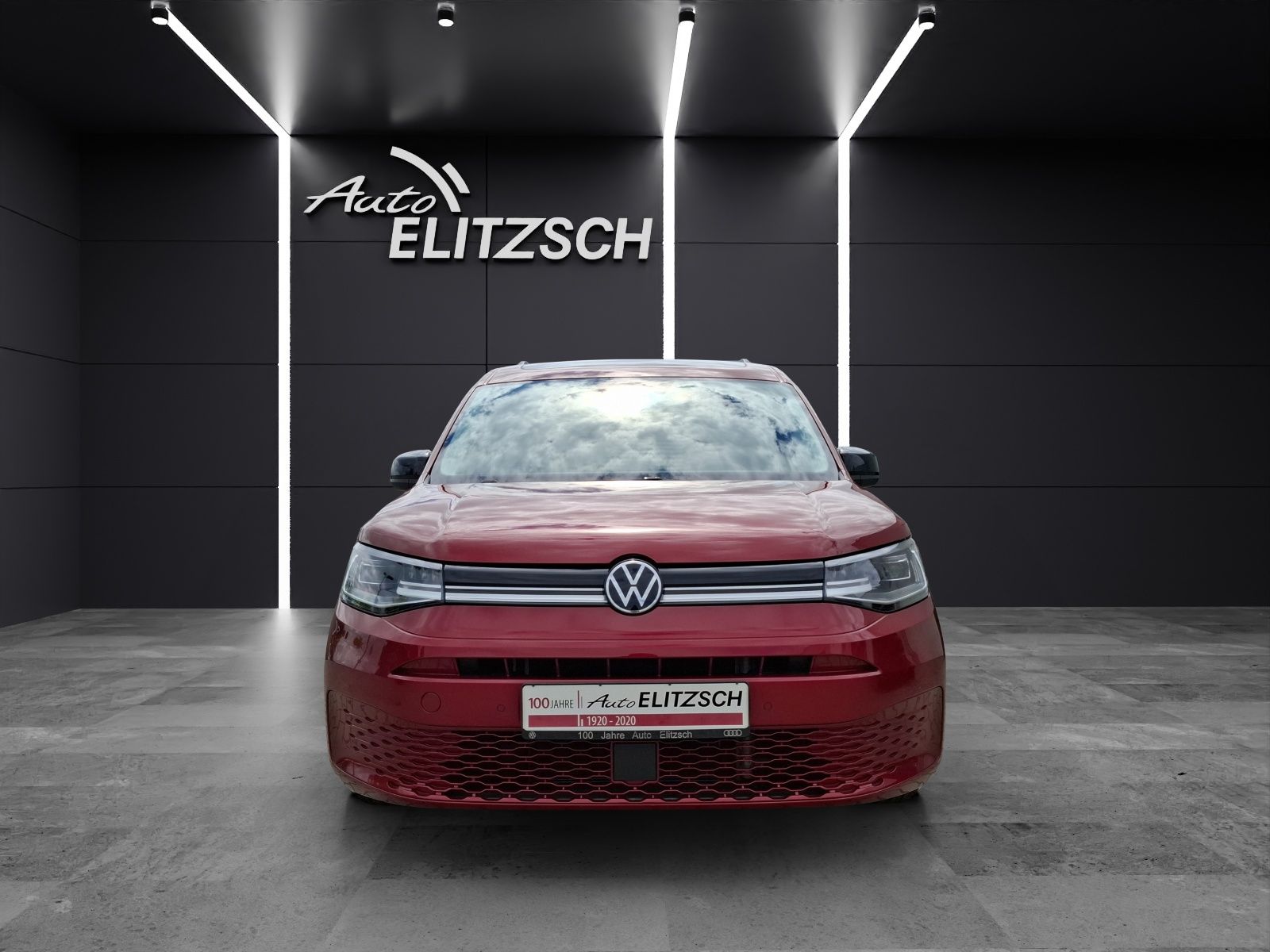 Fahrzeugabbildung Volkswagen Caddy TSI Maxi Move DSG 7-Si LED Navi AID Pano A