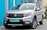 Dacia Sandero Stepway Prestig Navi Klima CarPlay 52TKm - silberne Dacia Sandero