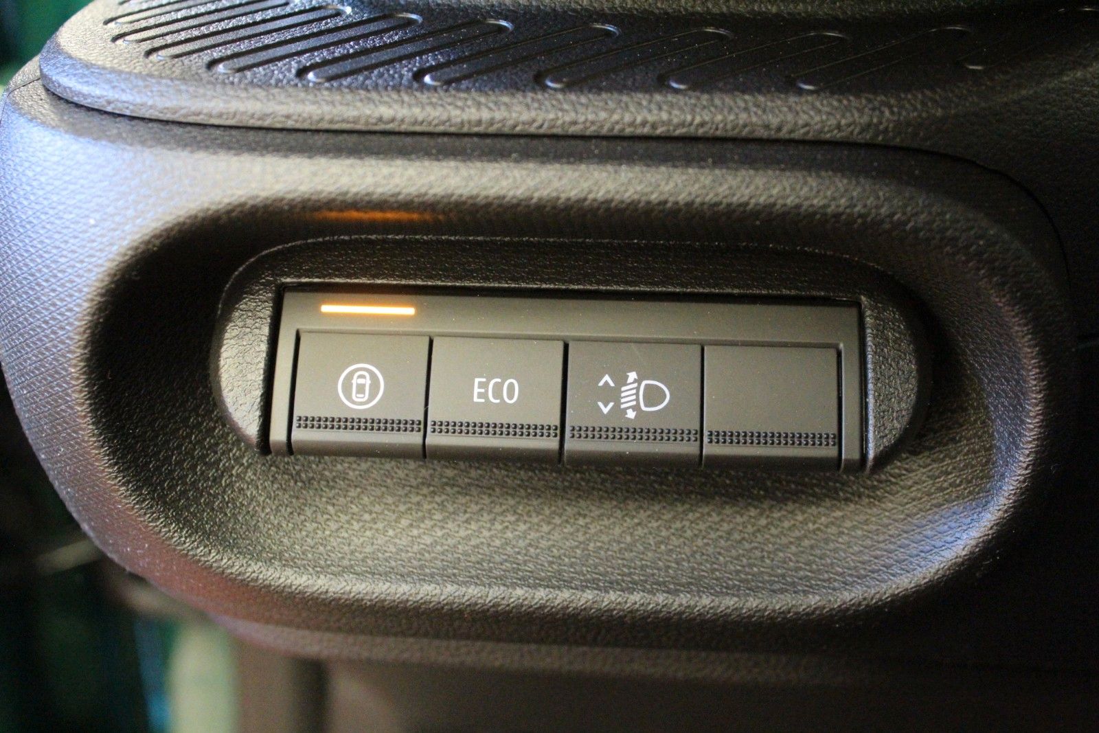 Fahrzeugabbildung Renault Twingo E-Tech 80 Urban Range *Techno*Sitzheizung