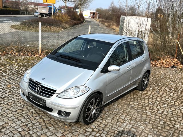 Mercedes-Benz A 200 Turbo /SCHECKHEFT