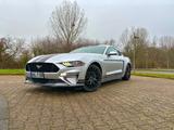 Ford Mustang  Top Zustand  wenig Kilometer - Ford Mustang in Krefeld