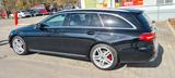 Mercedes-Benz E 220 d 4MATIC T Autom. -Headup  - Mercedes-Benz E 220 Gebrauchtwagen in München