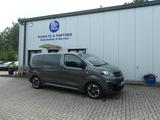 Opel Zafira Life -e Tourer M // AHK. Pano, 360° Cam - Opel Zafira Life mit Elektro-Antrieb