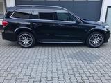 Mercedes-Benz GLS 63 AMG Lang 4Matic LED Pano Keyless 360° - Mercedes-Benz GLS 63 Gebrauchtwagen