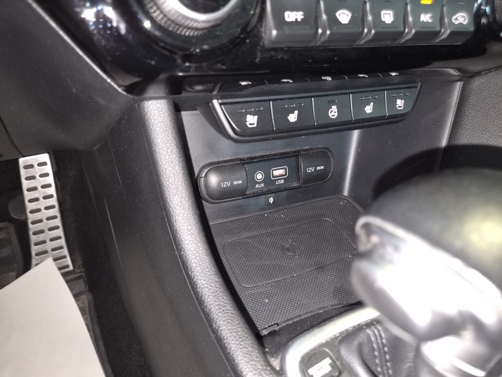 Fahrzeugabbildung Kia Sportage GT-Line 4WD / KLIMA SITZ / NAVI /