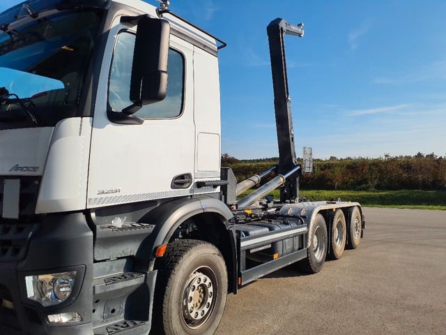 Mercedes-Benz Arocs 3251 L  8x4 Meiller Abroller Lenkachse