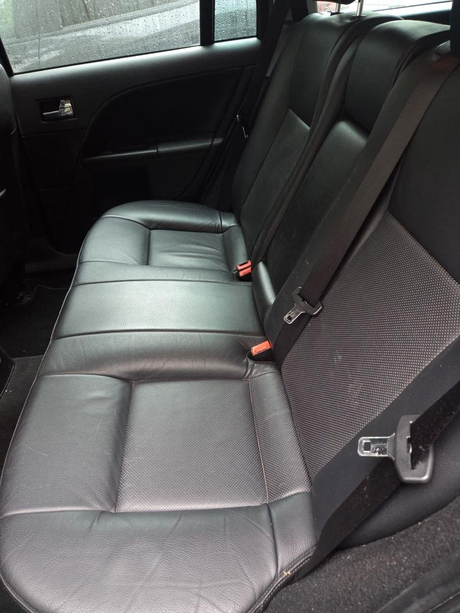 Ford Mondeo 2005 — photo 11