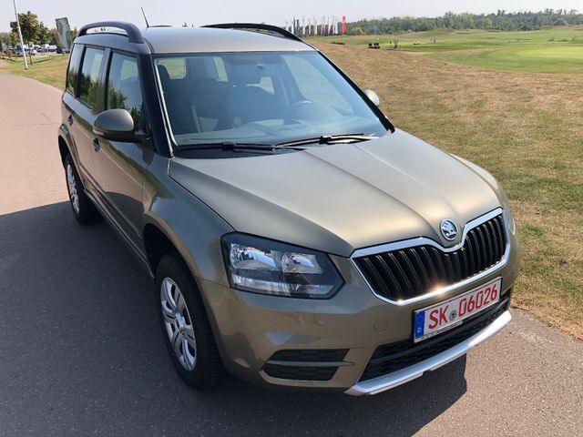 Skoda Yeti*TEMPOMAT*KLIMA*SITZHZ*KUPPLUNG NEU*80TKM*