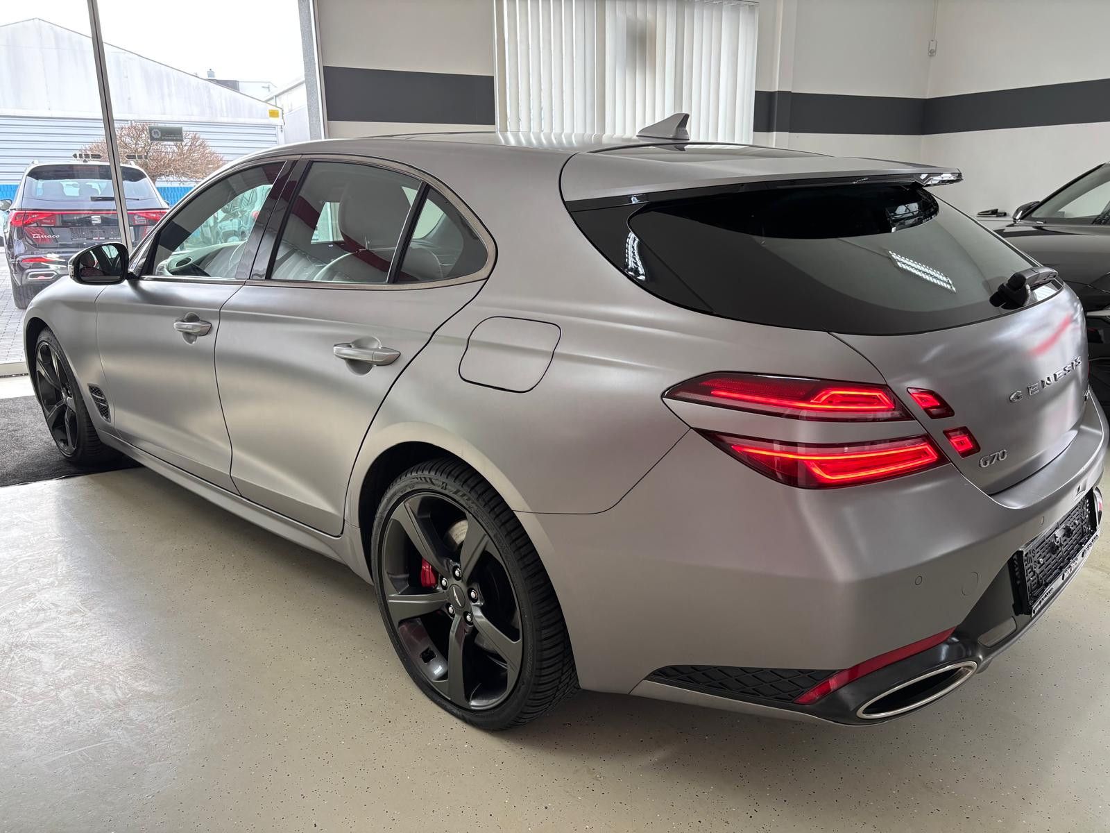 Fahrzeugabbildung Genesis G70 SB 2.0T RWD Sport ACC*PANO*NAPPA*LEXICON