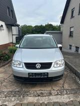 Volkswagen Touran 1.9 TDI 74kW Basis Basis - Volkswagen Touran in Saarbrücken