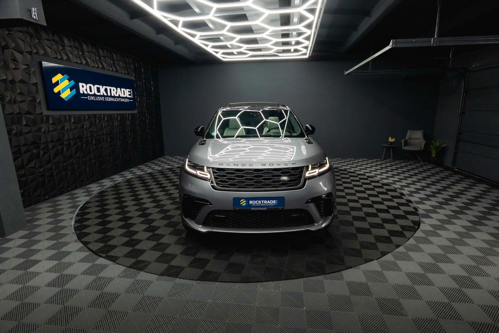 Fahrzeugabbildung Land Rover Velar SV Autobiography Dynamic Edition *ACC*19%*