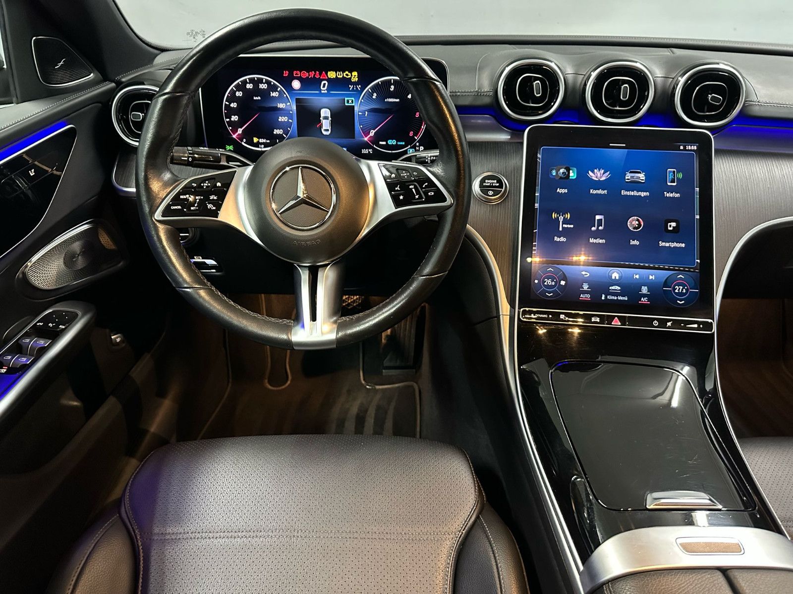 Fahrzeugabbildung Mercedes-Benz C 300 d Autom. AVANTGARDE*NIGHT*AHK*DISTRO*360*