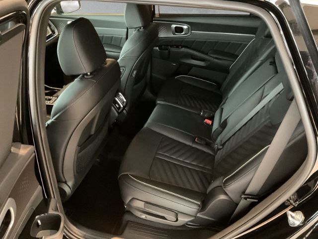 Fahrzeugabbildung Kia Sorento PE PLATINUM 4WD 2.2 CRDi *7-SITZER*PANOR