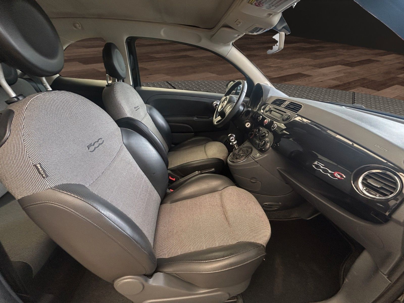 Fahrzeugabbildung Fiat 500 Lounge Cabrio/Klima/Alufelgen/