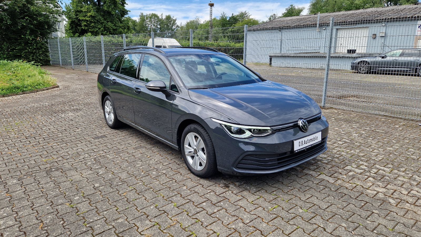 Volkswagen Golf Vlll Var. Life 2.0 TDI 1.Hd LED ACC DAB imagem 3