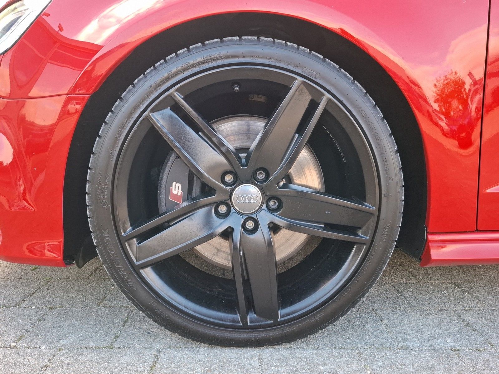 AUDI S3 Sportback 2.0 TFSI quattro S-TRONIC / LEDER / - Image 18