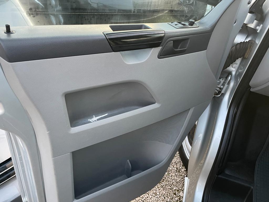 Volkswagen T5 Transporter