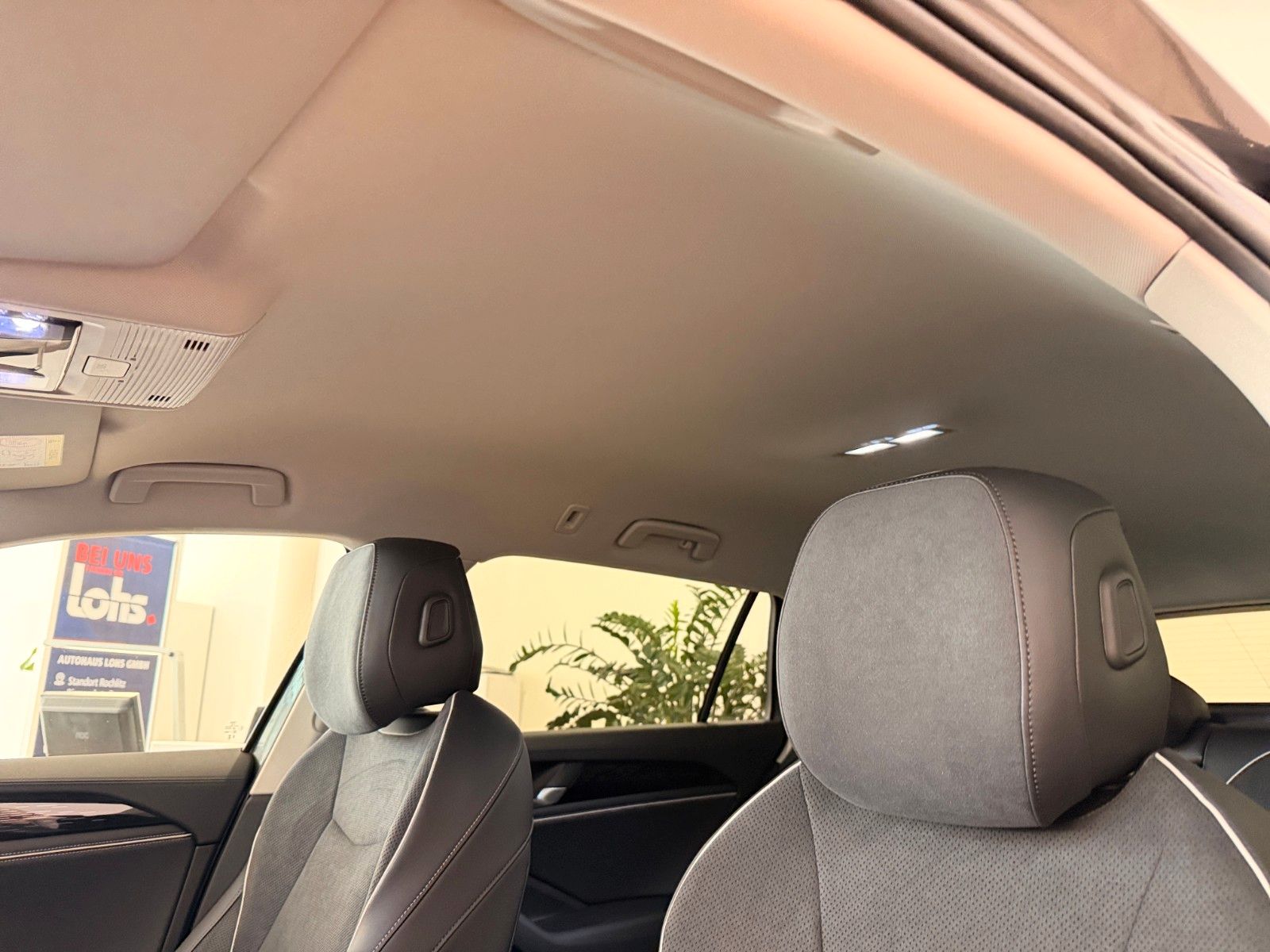 Volkswagen Passat Variant - Bild 17