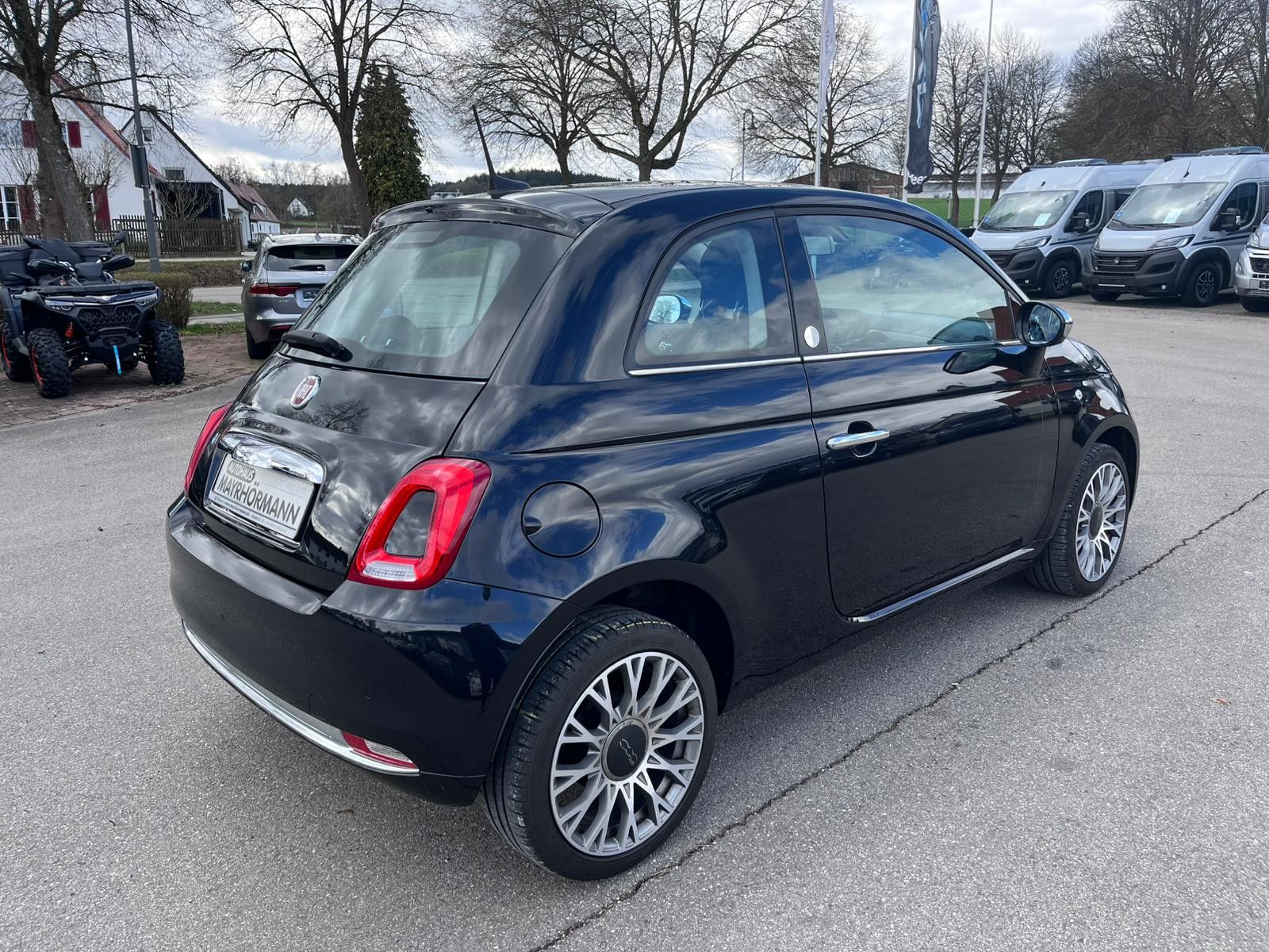 Fahrzeugabbildung Fiat 500 Dolcevita Hybrid