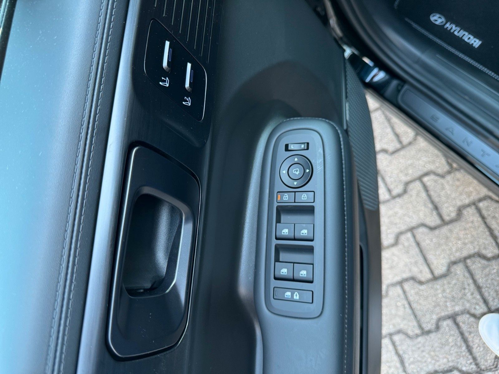 Hyundai SANTA FE - Bild 16