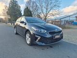 Kia cee'd SW 1.6 CRDi* TÜV Neu* Navi* Kamera* SHZ* - Kia: Cee D SW Crdi