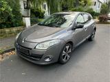 Renault Megane Bose Edition 1,9 dCi - Renault Megane aus 2011: Bose
