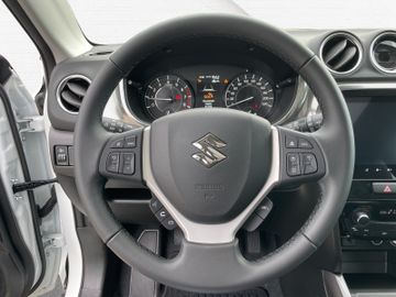 Fotografie des Suzuki Vitara Comfort+ Allrad Kamera Navi Schiebedach