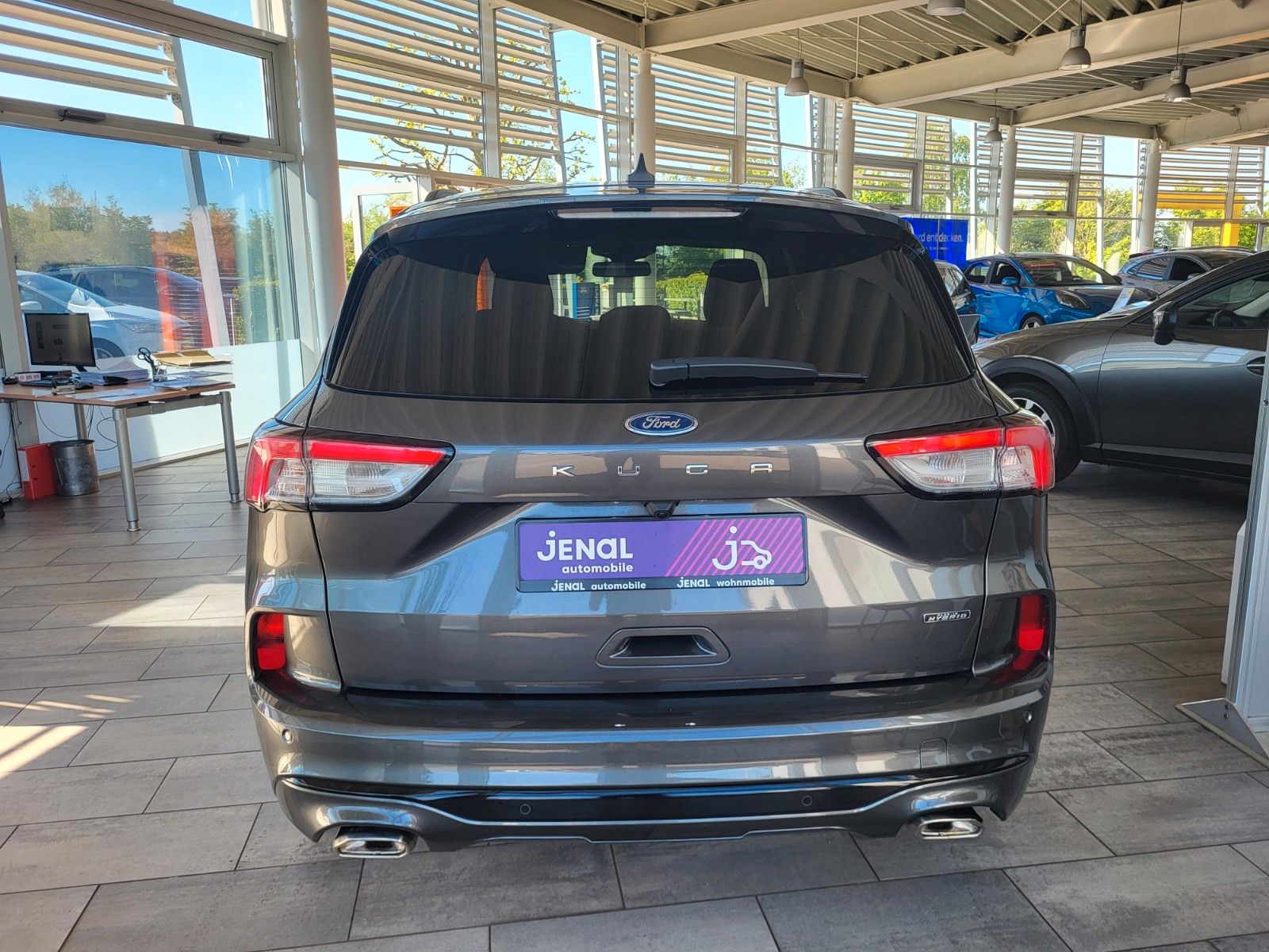 Fahrzeugabbildung Ford Kuga Plug-In Hybrid ST-Line AHK, Frontkamera