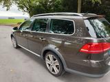 Volkswagen Passat Alltrack 2.0 TDI DSG 4MOT 130kW Keyless - gebrauchte VW Passat Alltrack aus dem Jahr 2013