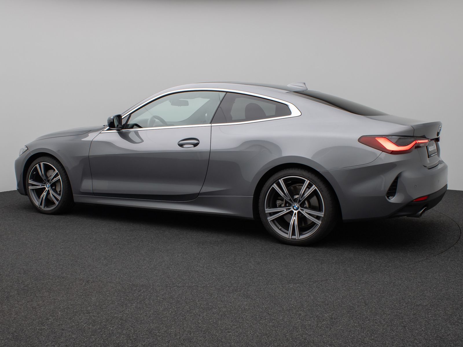 Fahrzeugabbildung BMW 430d xD Coupé Glasdach Laser DAB HiFi Komfort 19