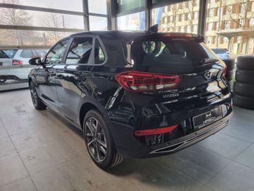 Fahrzeugabbildung Hyundai i30 1.5 T-GDI 7-DCT 48V Edition 30+ LED NAVI