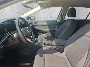 Volkswagen Golf VIII United 1.0 TSI KeyLess+LED+Navi+SHZ