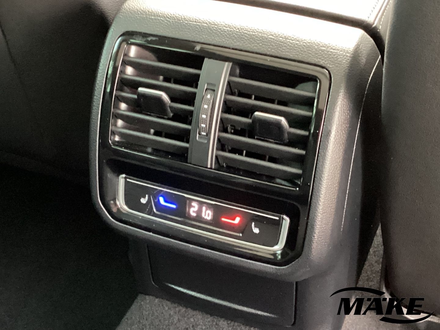 Passat Variant Elegance 2.0 TDI DSG 4Motion DCC