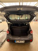 Hyundai i10 1.0 Passion SHZ/LHZ/8-fach/AC - Hyundai i10 Gebrauchtwagen in Gelsenkirchen