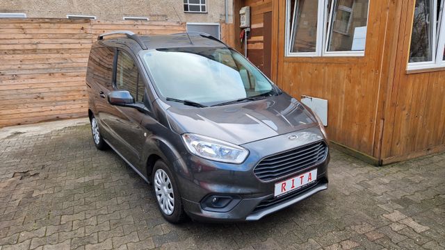 Ford Tourneo Courier, 1 Hand, PDC, SHZ, Tempomat